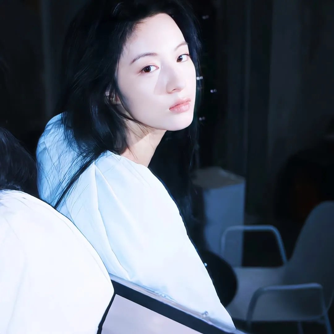 报告王爷,王妃是只猫